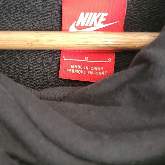 Nike Sweatshirt - Picture 4 of 5